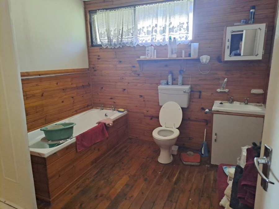 2 Bedroom Property for Sale in Fraaiuitsig Western Cape